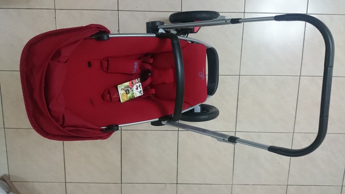 開箱】Quinny Buzz Xtra 2015 嬰兒推車 & Maxi-Cosi Pebble Plus 2015 提籃 不專業開箱