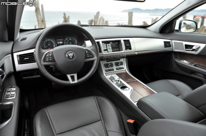 不只同中求異 Jaguar XF Sportbrake 2.2D Luxury