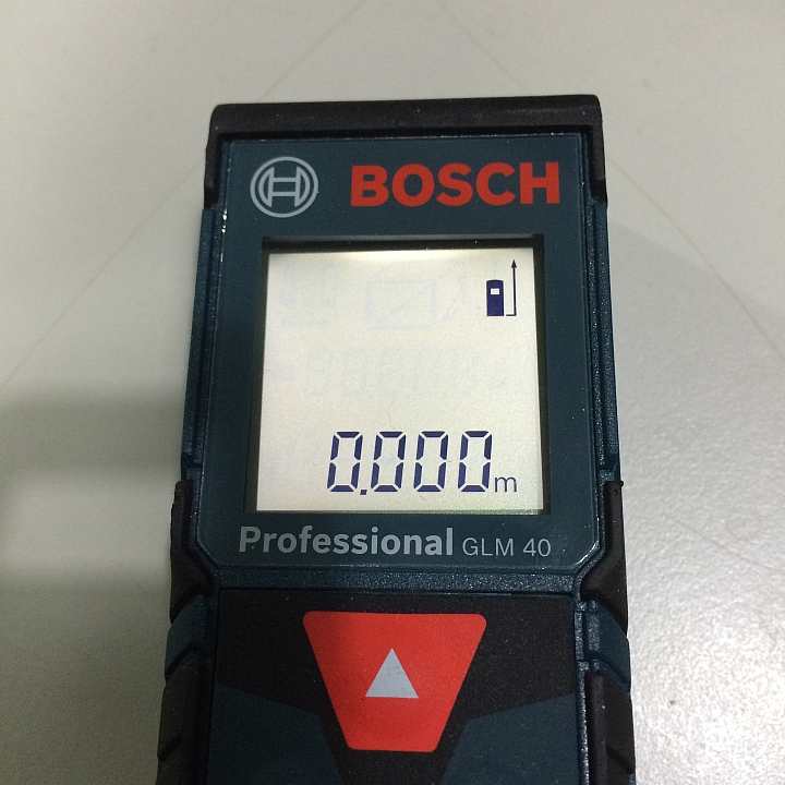 【開箱】房仲神器BOSCH台規GLM 40 Professional 雷射測距儀
