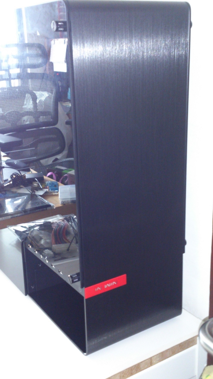 INWIN 904 PLUS 很隨便的開箱