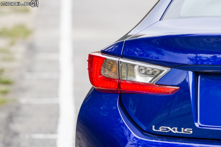 再現東瀛暴力美學 Lexus RC 350 F-Sport