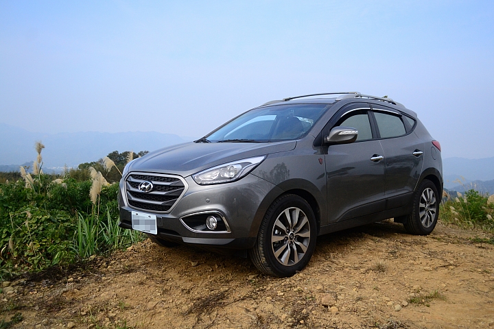 【開箱】HYUNDAI 2015 new IX35 尊貴柴油2.0 旋風灰色