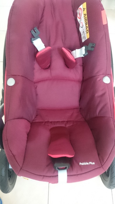 開箱】Quinny Buzz Xtra 2015 嬰兒推車 & Maxi-Cosi Pebble Plus 2015 提籃 不專業開箱