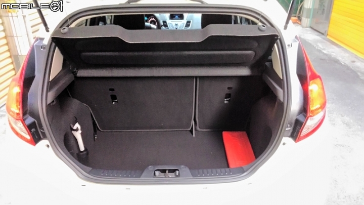 2014 FORD FEASTA 好友默契出遊去