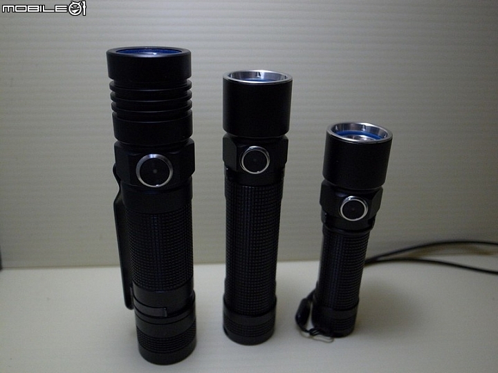 OLIGHT S30 側按小直筒