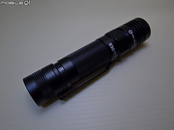 OLIGHT S30 側按小直筒