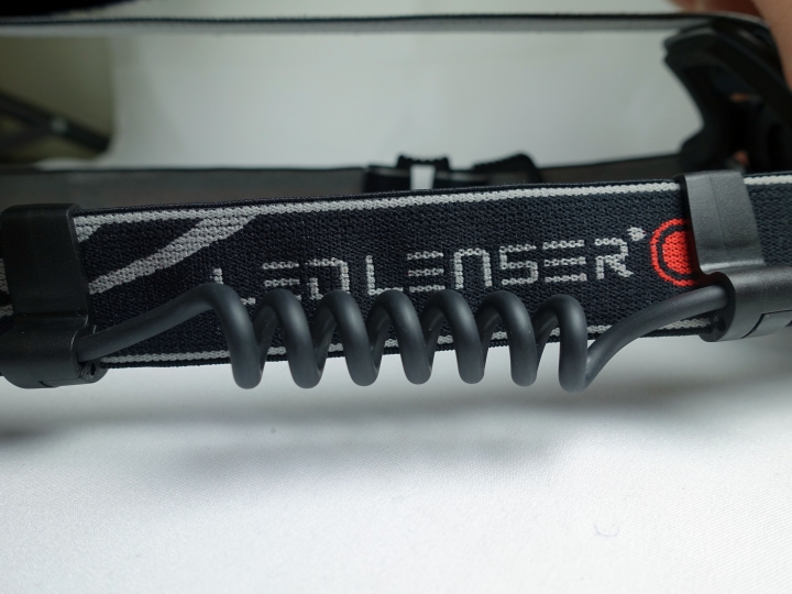 德國LED LENSER XEO 19R 高流明頭燈開箱!