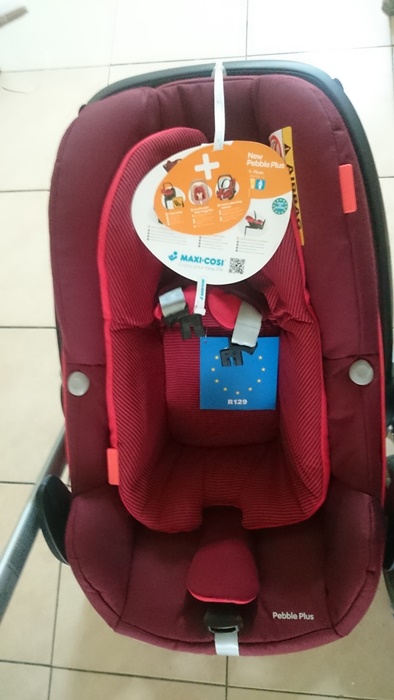 開箱】Quinny Buzz Xtra 2015 嬰兒推車 & Maxi-Cosi Pebble Plus 2015 提籃 不專業開箱