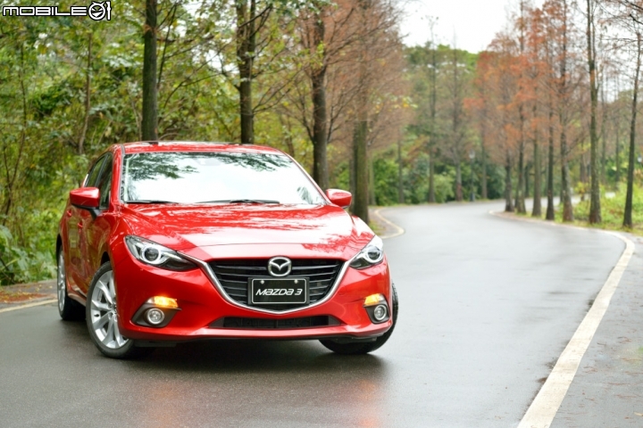 震撼市場新星 Mazda Mazda3 5D