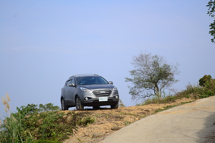 【開箱】HYUNDAI 2015 new IX35 尊貴柴油2.0 旋風灰色