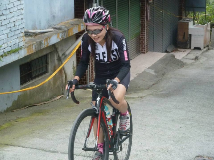 1040202 櫻花樹下 霧台路上 鐵騎好漢 誰能稱王