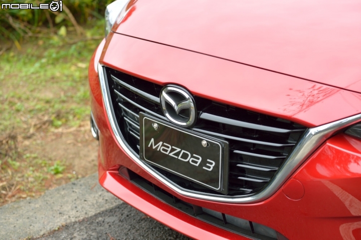 震撼市場新星 Mazda Mazda3 5D