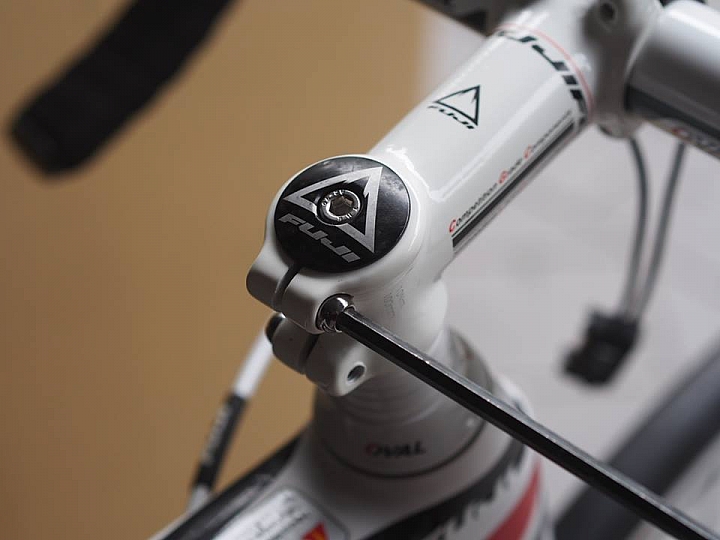 2012 FUJI SST 2.0 開箱