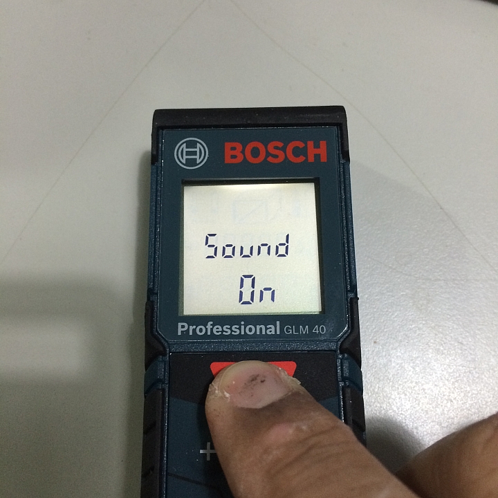 【開箱】房仲神器BOSCH台規GLM 40 Professional 雷射測距儀