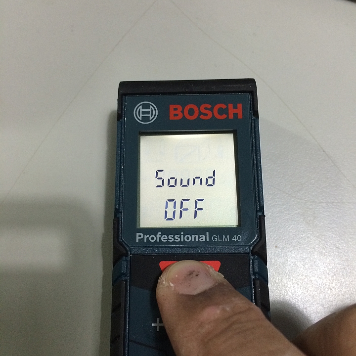 【開箱】房仲神器BOSCH台規GLM 40 Professional 雷射測距儀