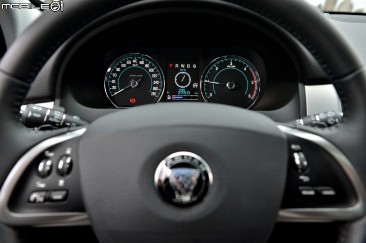不只同中求異 Jaguar XF Sportbrake 2.2D Luxury