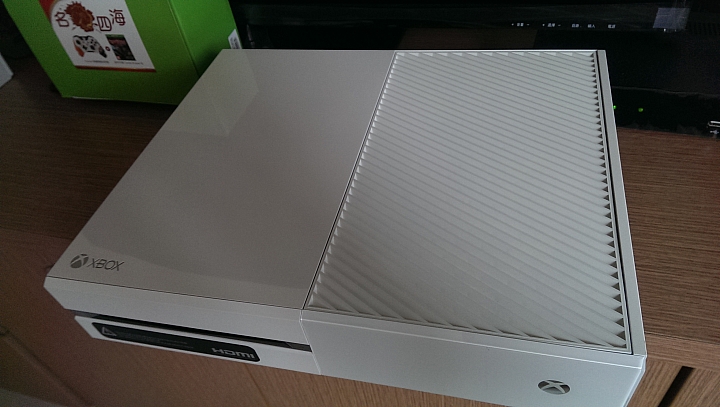 Xboxone 士官長合輯同捆白色機(圖少)
