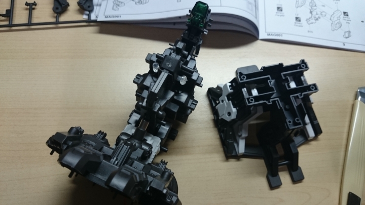 1/20 GP04 鋼彈頭像