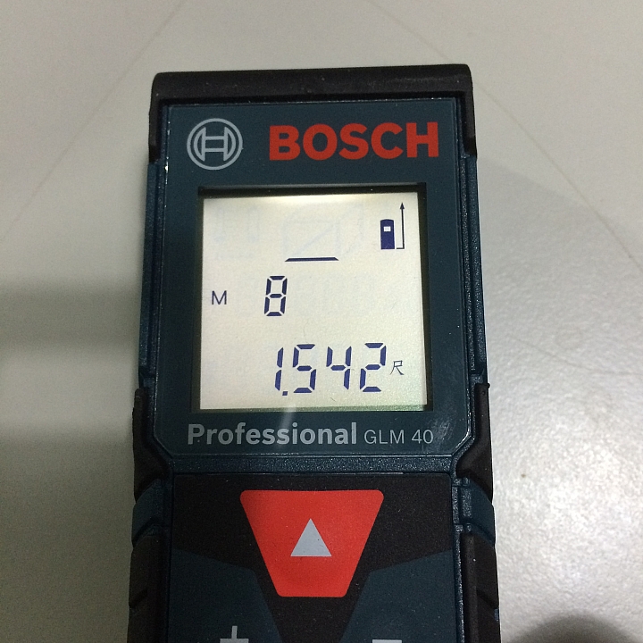 【開箱】房仲神器BOSCH台規GLM 40 Professional 雷射測距儀