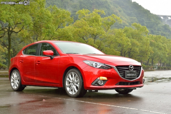 震撼市場新星 Mazda Mazda3 5D
