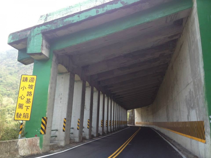 1040202 櫻花樹下 霧台路上 鐵騎好漢 誰能稱王