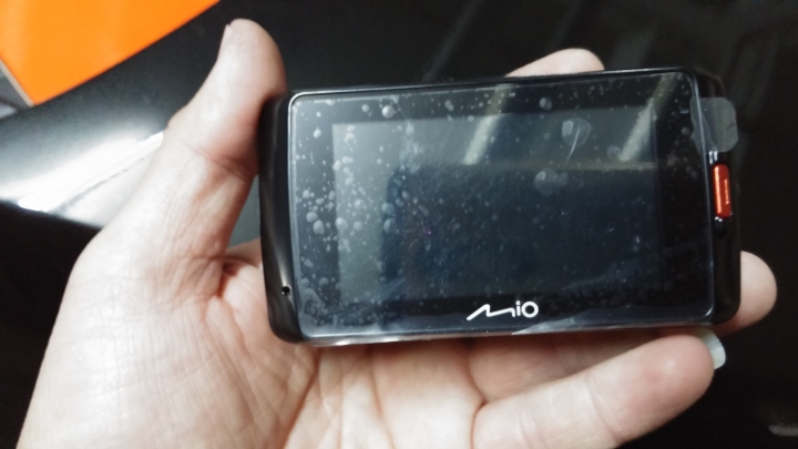 MIO Mivue 638小開箱(更新無隔熱紙日夜間影片)