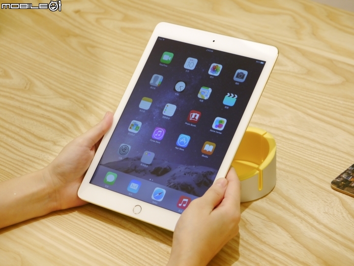 iPad Air 2 金色搭配 B&O Play 絕美藍芽喇叭開箱