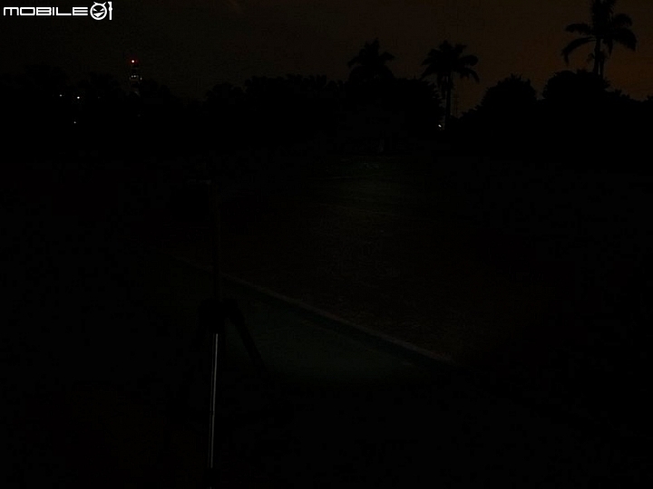 OLIGHT S30 側按小直筒