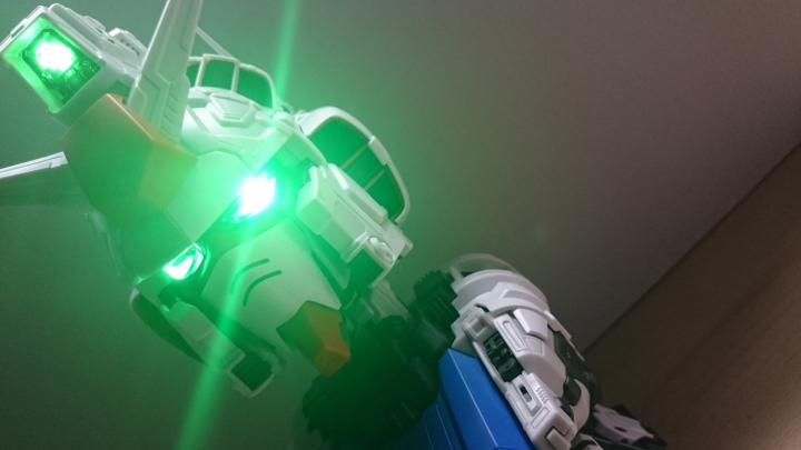 1/20 GP04 鋼彈頭像