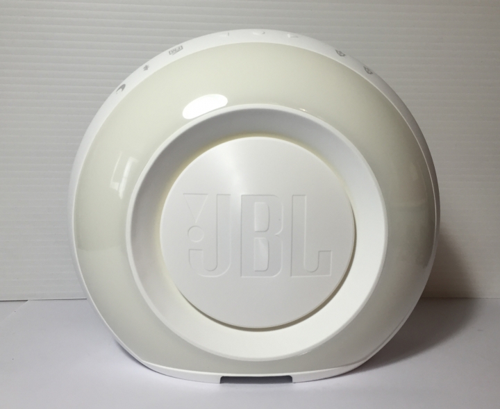 開箱 JBL HORIZON 無線藍牙/收音機 床頭音響