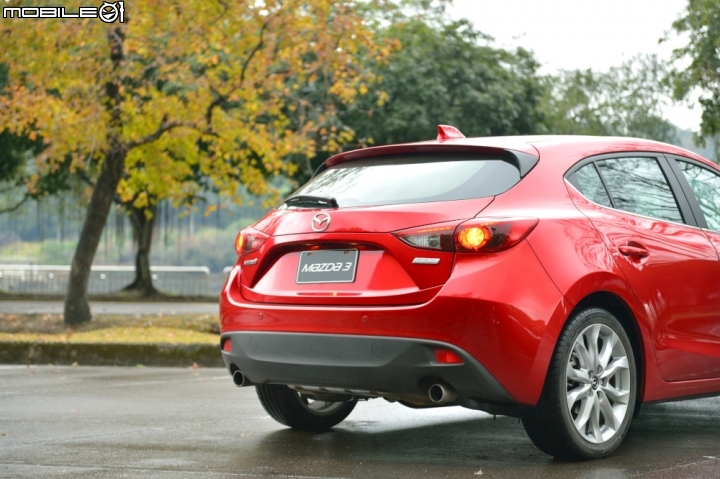 震撼市場新星 Mazda Mazda3 5D