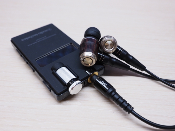 藍芽上手延續木質傳奇 - 鐵三角 PHA50BT & JVC FX850 綜合評測與介紹