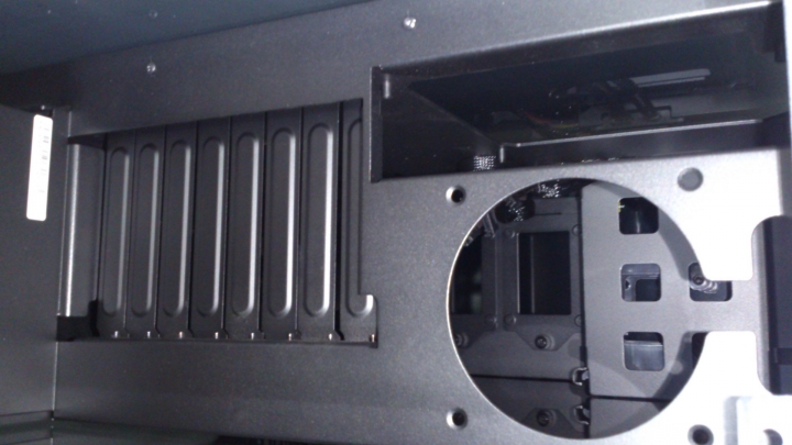 INWIN 904 PLUS 很隨便的開箱