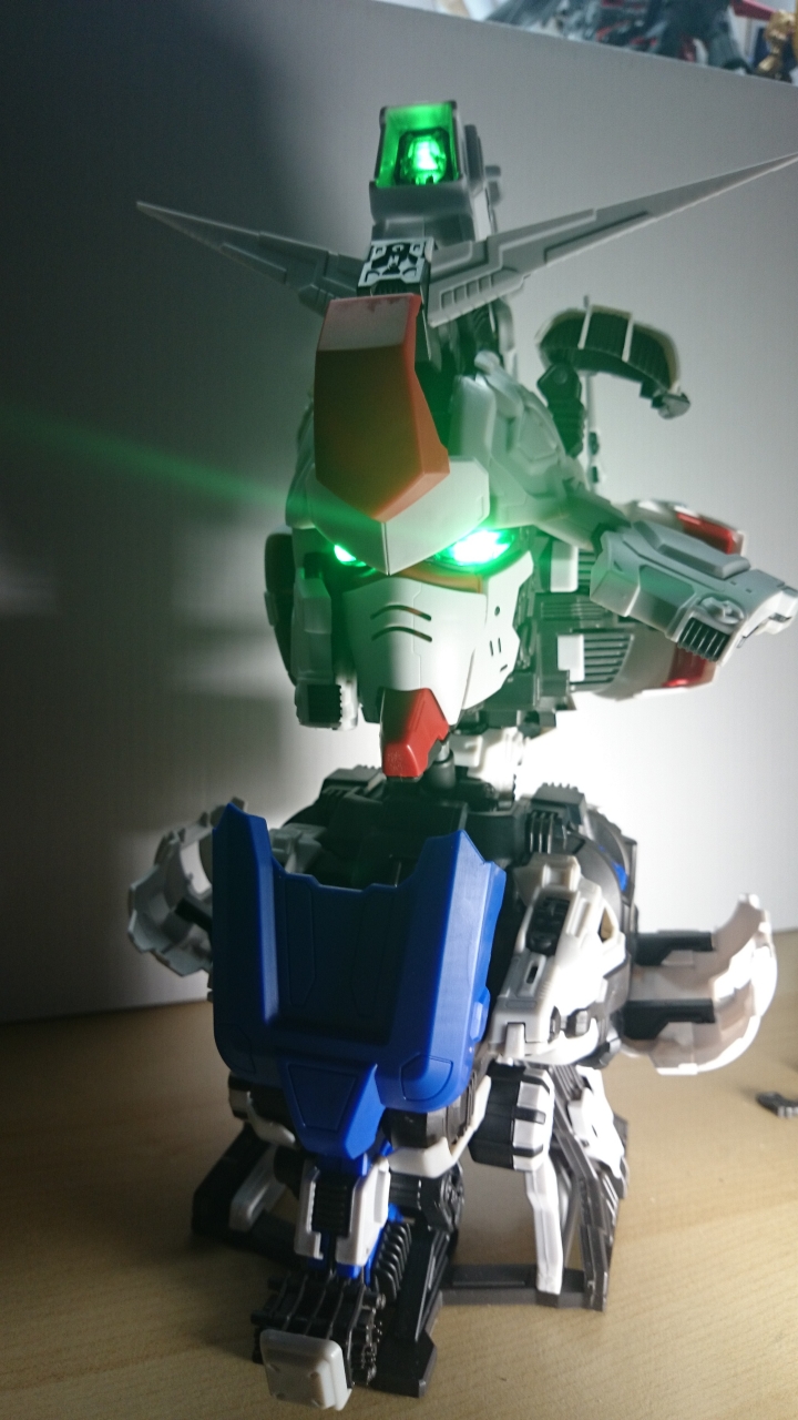 1/20 GP04 鋼彈頭像