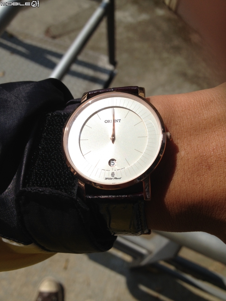『開箱』Orient 0100AW&CW 為什麼要兩支款不同色呢?