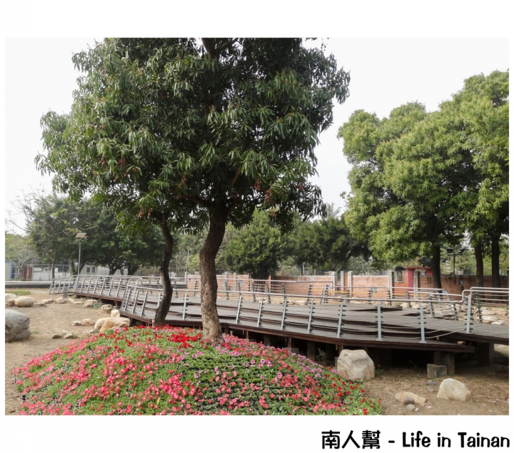 【台南市活動】有小綿羊和飛機的陪伴 # 2015百花祭 水交社公園 #