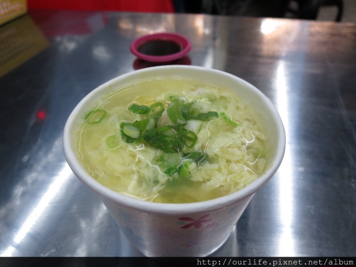 逢甲深夜食堂.皮Q肉甜的麻辣煎餃小籠湯包@餃踏實地