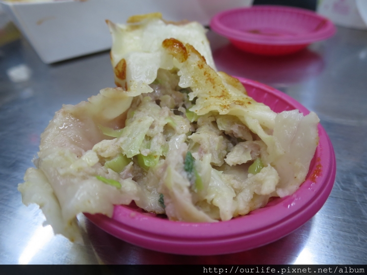 逢甲深夜食堂.皮Q肉甜的麻辣煎餃小籠湯包@餃踏實地