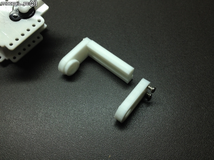 小時後的 機器人夢 用 3D列印機 完成!(2015/4/22 更新)