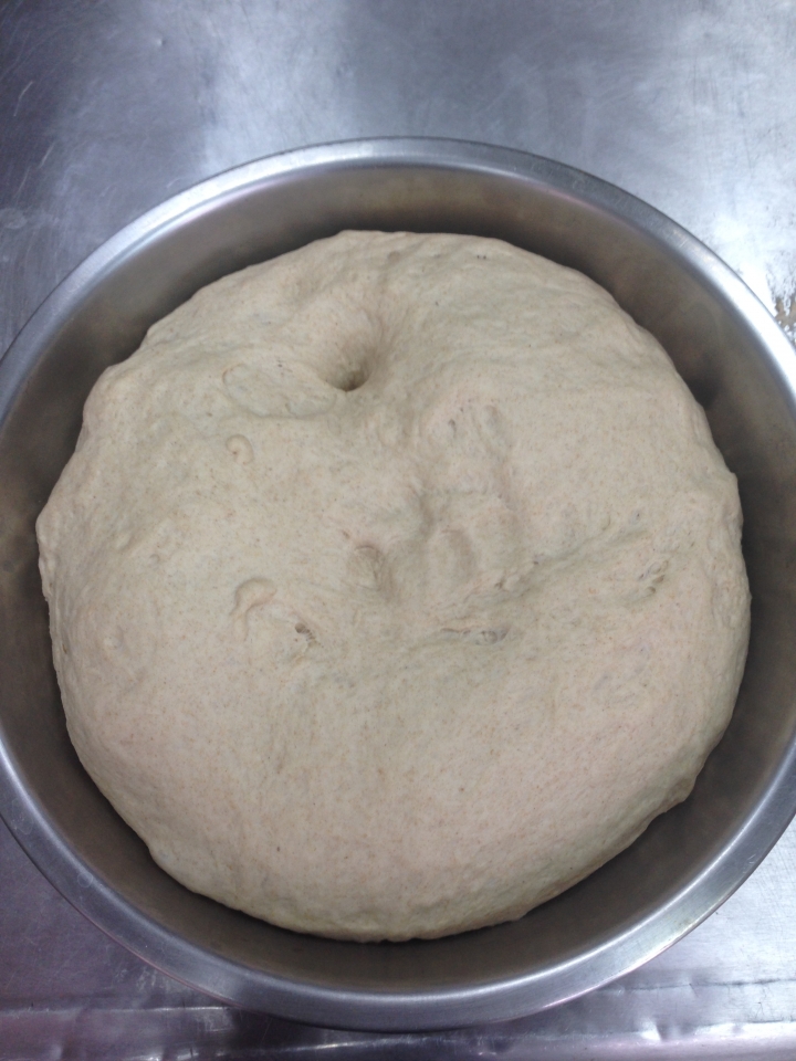 (烘焙初体驗)凱薩琳農夫麵包佐乳酪丁