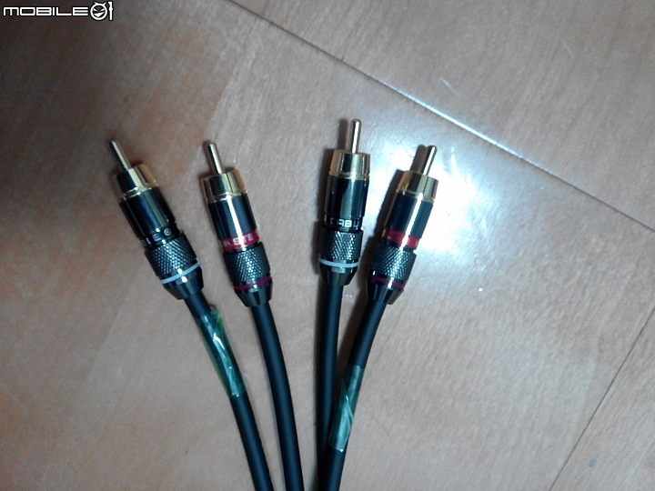海盜船SP2500喇叭 請問這樣線才可以嗎?
