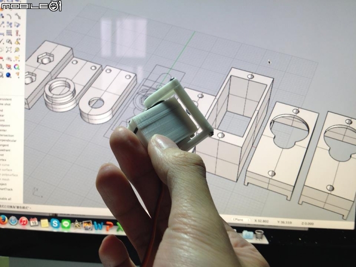 小時後的 機器人夢 用 3D列印機 完成!(2015/4/22 更新)