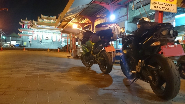 肥吱吱與綠胖胖之來去台南住一晚(重機露營)(三月重機小旅行)