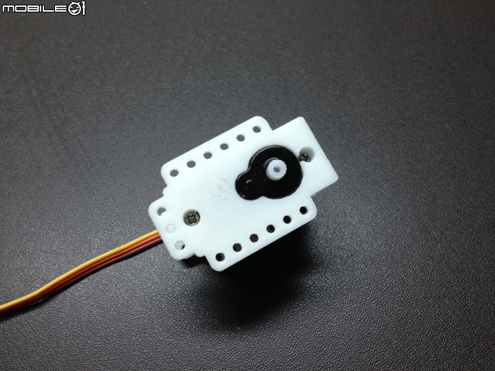 小時後的 機器人夢 用 3D列印機 完成!(2015/4/22 更新)