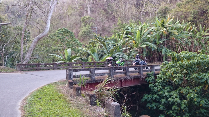 肥吱吱與綠胖胖之來去台南住一晚(重機露營)(三月重機小旅行)