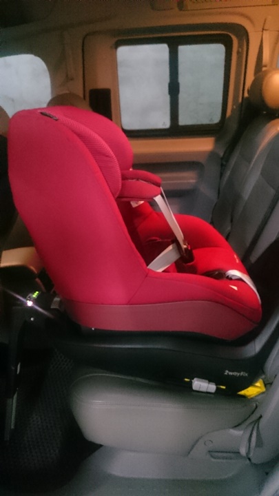 【開箱】Maxi-Cosi 歐盟R129 I-SIZE認證 New 2WayFamily (2WayFix + 2WayPearl + Pebble Plus) 不專業開箱