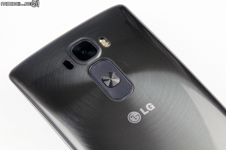 掌中劇院 LG G Flex 2 細節強化更順手