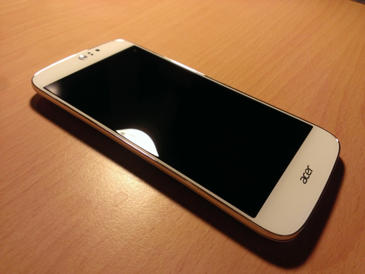 acer Liquid Jade S 白色,開箱使用心得。