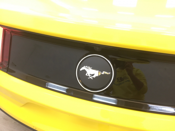 50年的經典傳奇. 2015 野馬 Mustang 簡易開箱分享