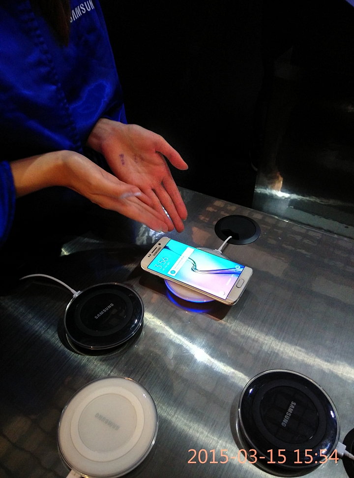 超越未來體驗會 - 山不彎路彎,路不彎螢幕彎